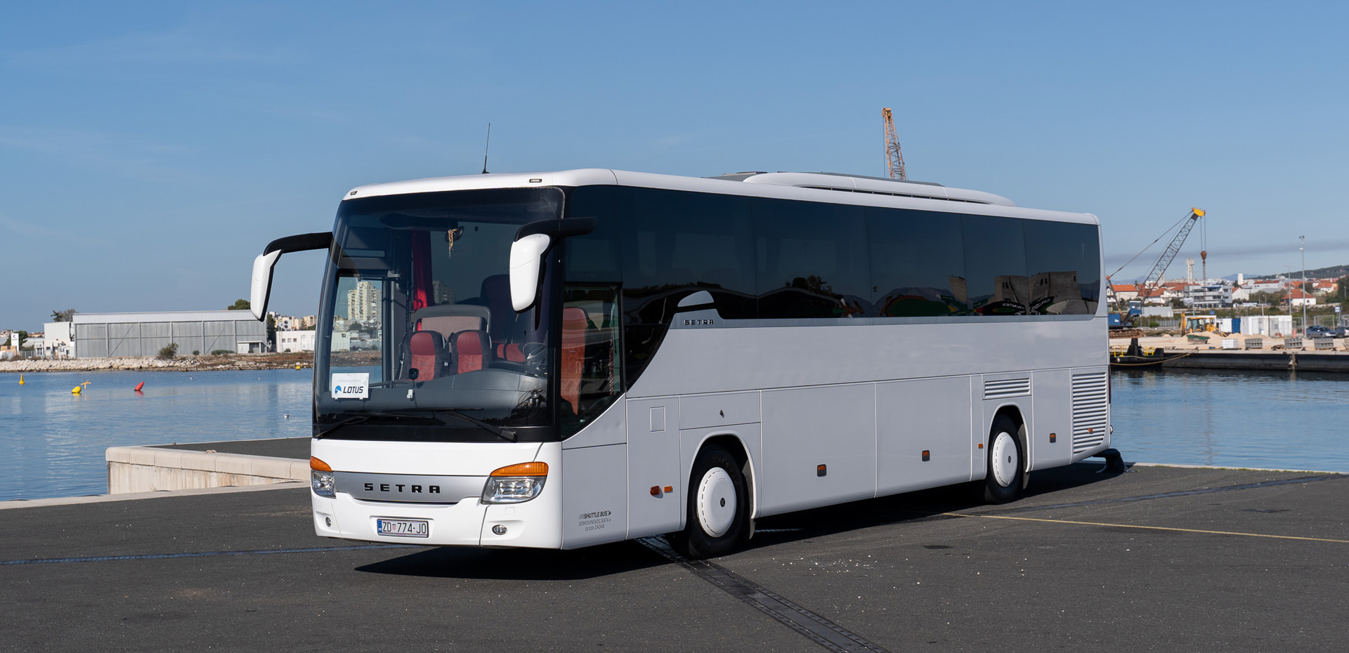 bus-slider